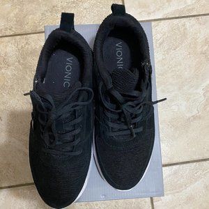 Vionic Sneaker